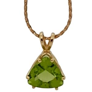 14 Karat Yellow Gold and Trillion Cut Peridot Pendant 14 Karat Yellow Gold and Trillion Cut Peridot Pendant